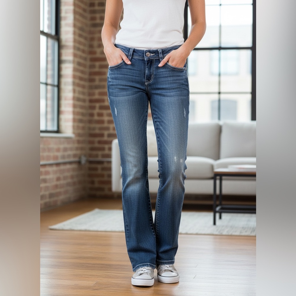 BKE Stella Women's Straight Leg Jeans